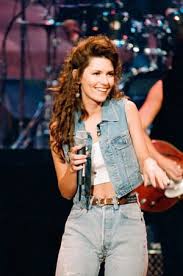 ShaniaStillThe1's tweet photo. #FansChoiceShania #CCMAawards https://t.co/YdVSzQb6CV
