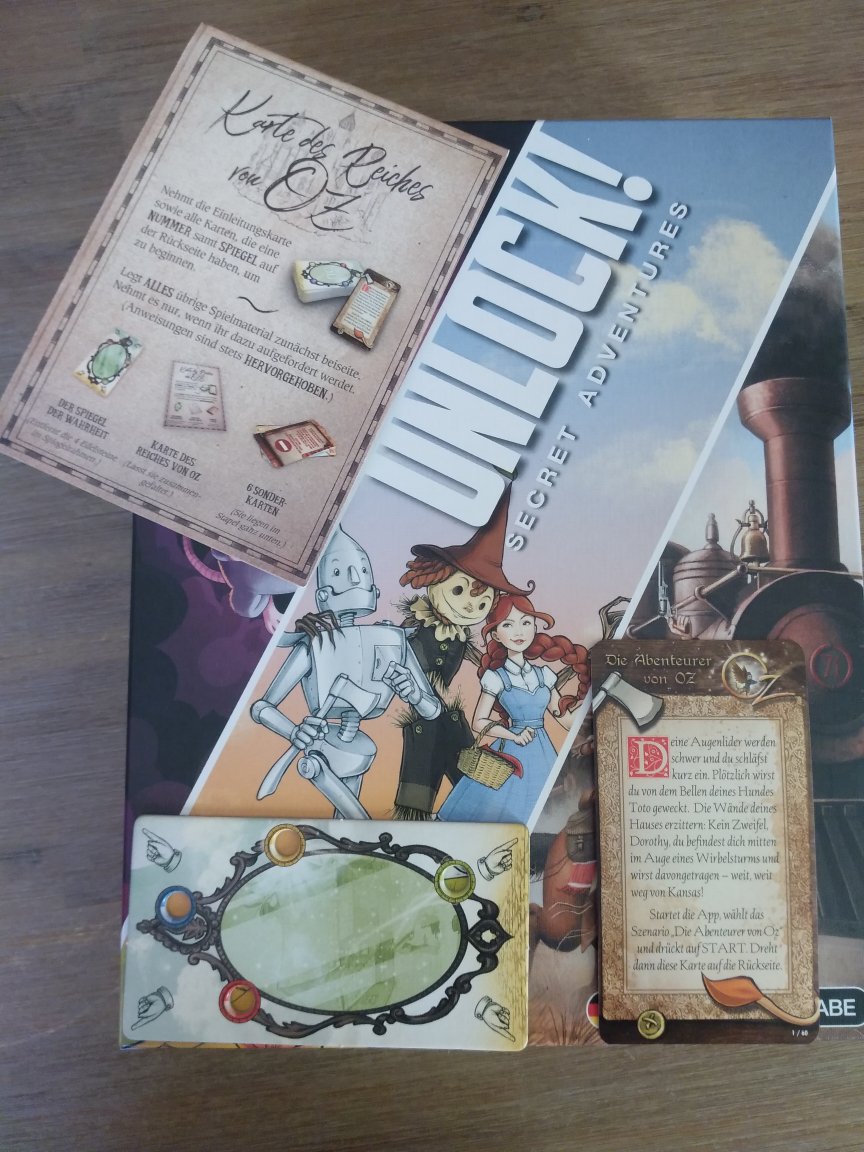 mottinator's tweet image. After a decent escape weekend i can get back to my eurogames. #unlock secret adventures Oz is nice. #deckscape Raub in venedig was even more fun. Tombstone had a few strange things in it, that I wouldn't put into an escape game. But he weakest was #escapetheroomgame VR submarine.