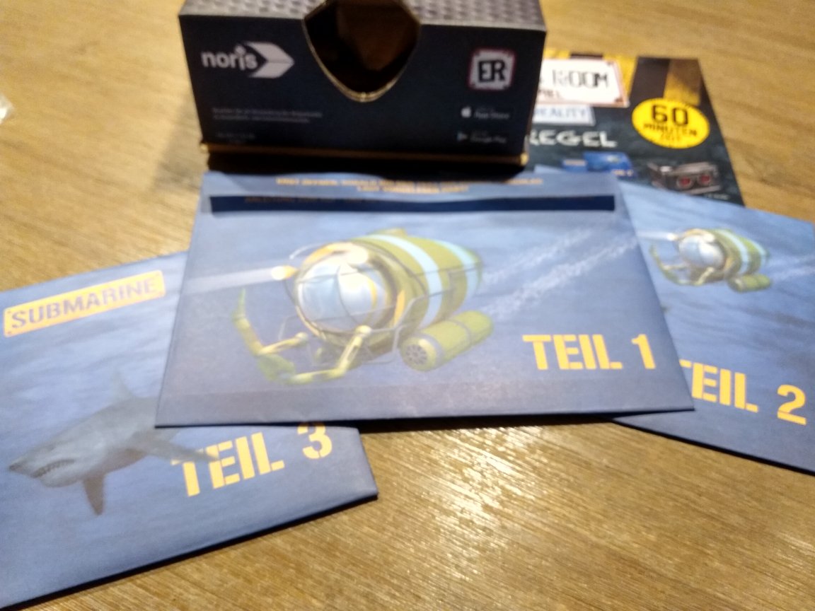 mottinator's tweet image. After a decent escape weekend i can get back to my eurogames. #unlock secret adventures Oz is nice. #deckscape Raub in venedig was even more fun. Tombstone had a few strange things in it, that I wouldn't put into an escape game. But he weakest was #escapetheroomgame VR submarine.