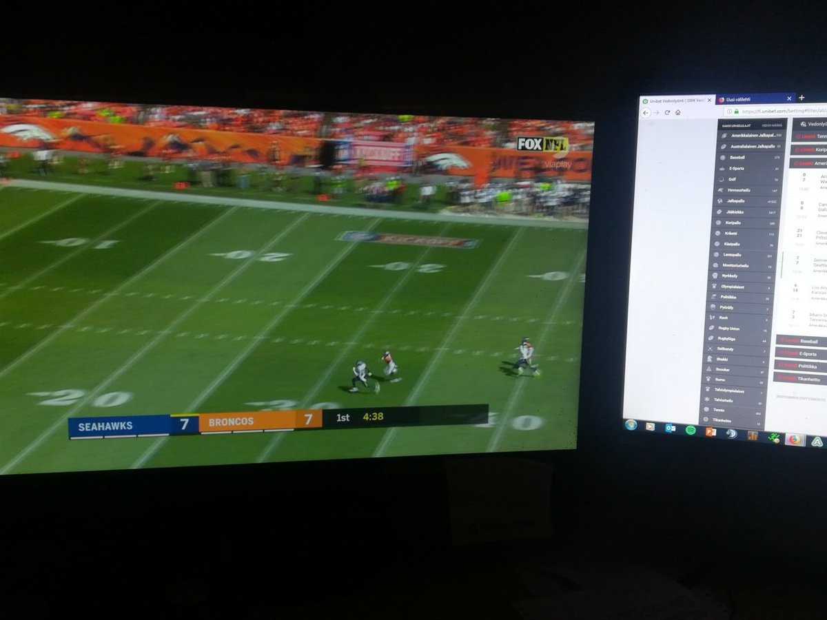 MiPukkinen's tweet photo. Niin on jefukausi Vaasassa ohi, mutta sitten taas, näkyyhän tätä rapakon takaakin. #DenverBroncos liekeissä pitkästä aikaa. #NFLfi avauspäivä ompi yksi vuoden parhaista päivistä. https://t.co/YqXR7ILxcP