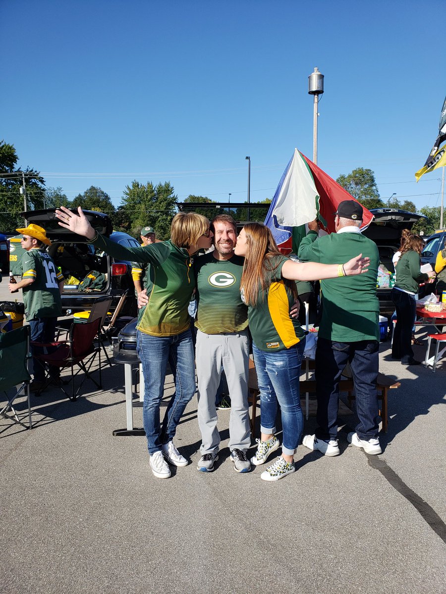 Kheurk1's tweet photo. #GetLoudLambeau https://t.co/ErHZ1BJ1mi
