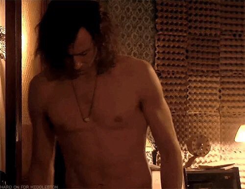 ImmortalAdamV's tweet photo. #SeduceMeSunday https://t.co/iuW1XfLVzB