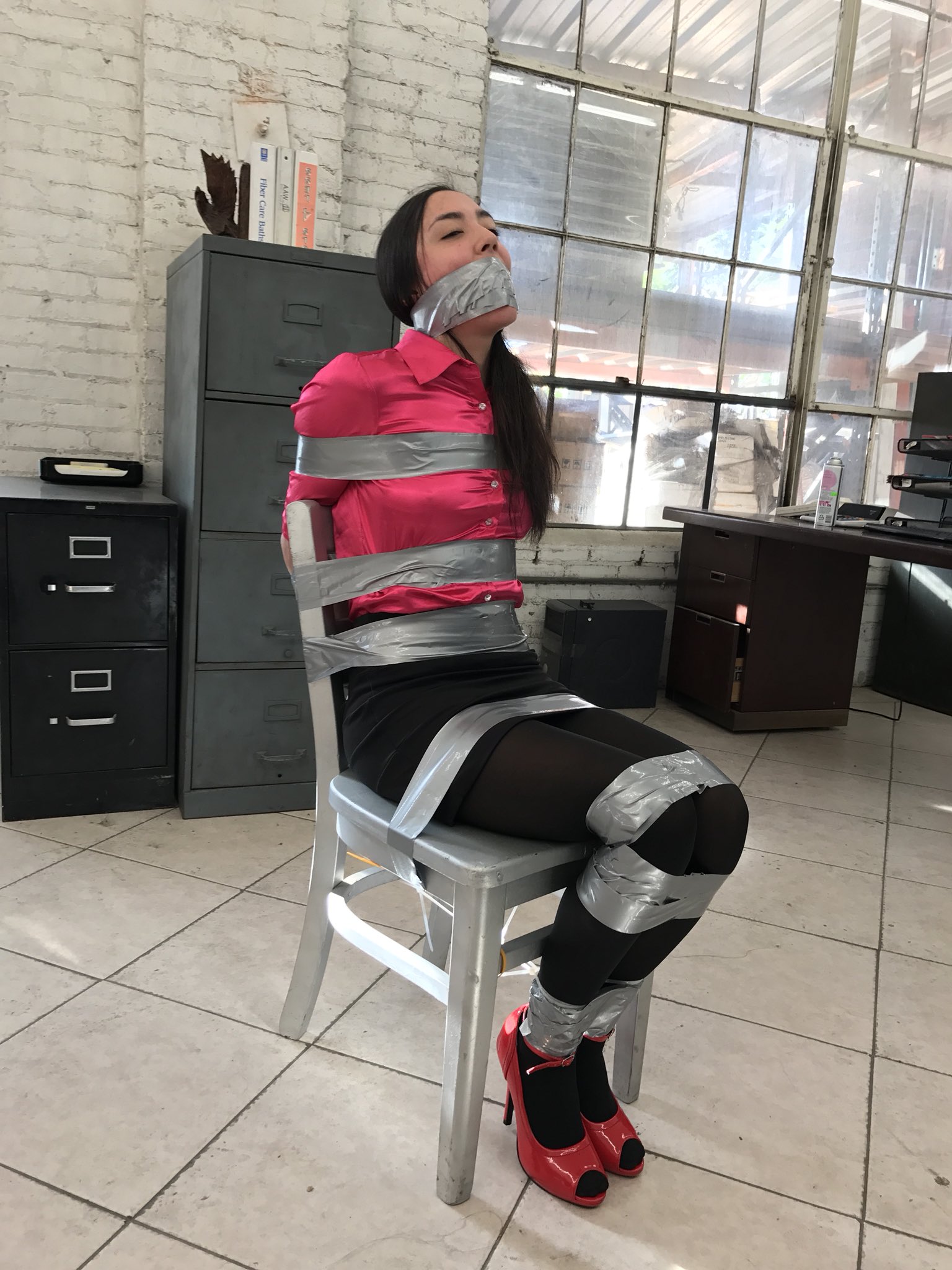 Hollyrope on Twitter: "Available in https://t.co/tlQST457OM, “The dark