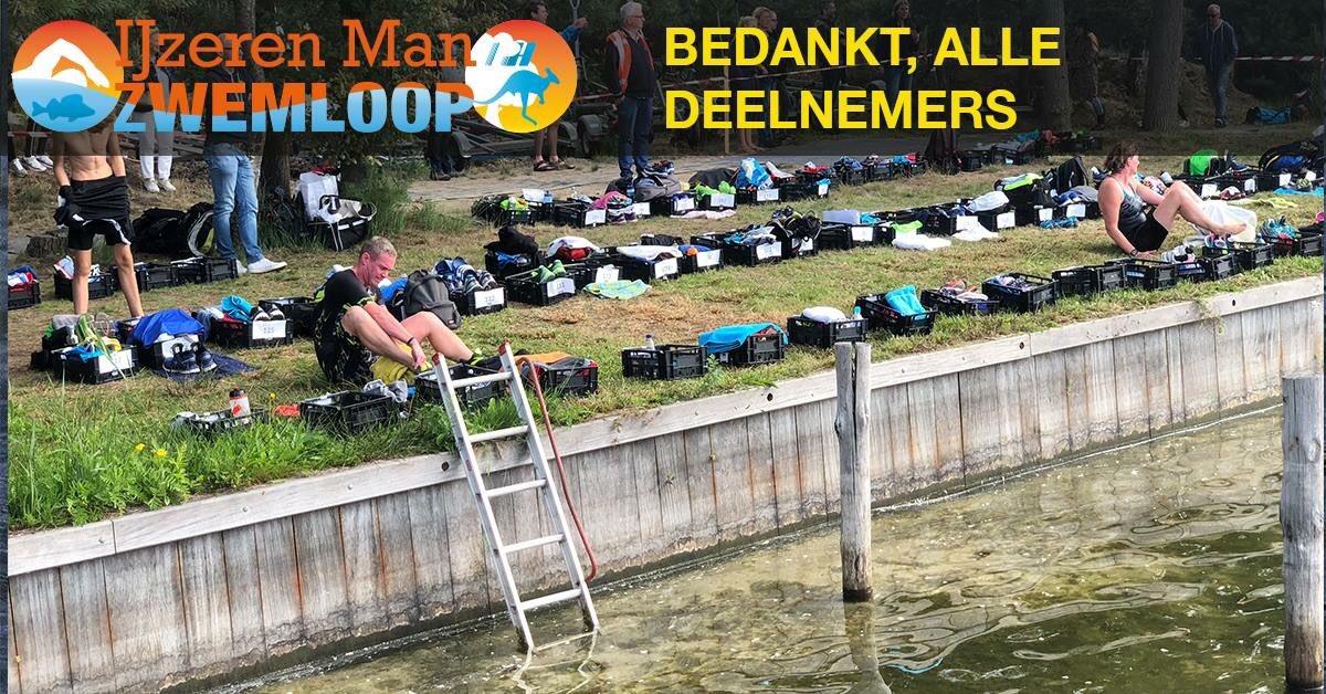 Alle deelnemers aan de eerste IJzeren man Zwemrace in <a href="/vught/">Gemeente Vught</a> : het zag er strak uit in de wisselzone 👍🏻