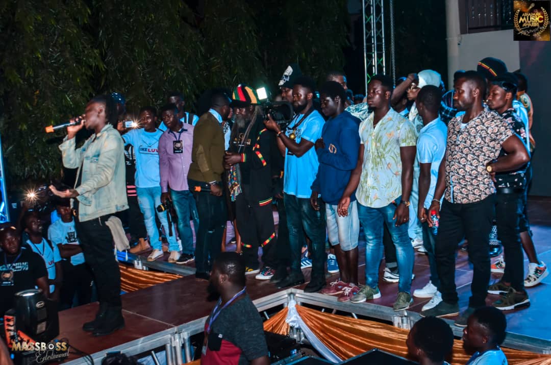 bobo_ranking's tweet photo. 🎼🎹🎶🎷🎤🎸♩
Ashaiman Music Awards festival 2018🏆🏆🏆(AMA) Kudos to the organisers...🔯☥🔯 https://t.co/B0AOCIV14F