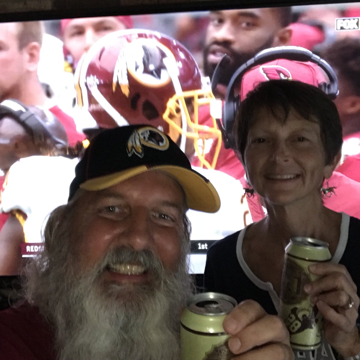 vasandog's tweet photo. Watching the @WashingtonRed19 season opener with a frosty #4and1pilsner #HTTR @riggo44 @EscutcheonBrew https://t.co/4MJofMWK9T