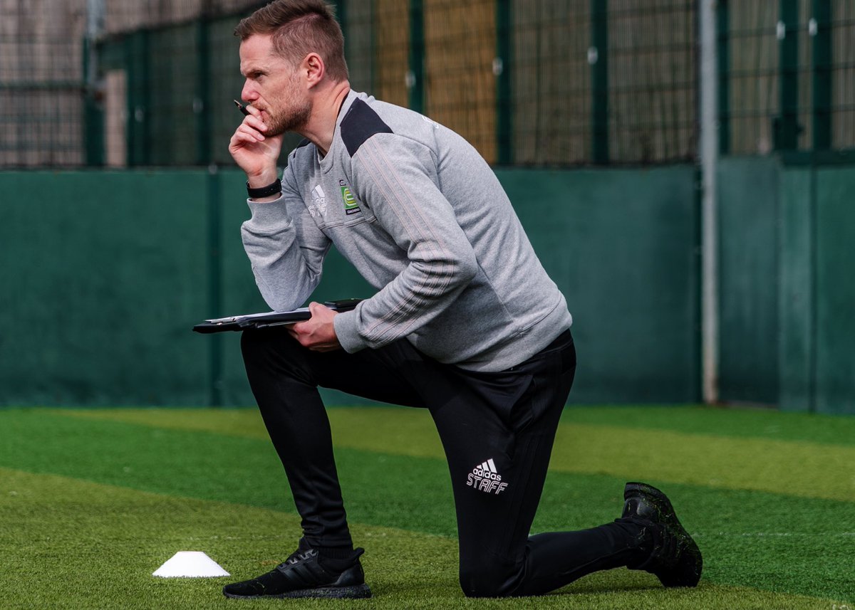 CoerverEW's tweet image. 📋✍️⚽️
Coerver® EW National Staff training.

2018-19 Performance Academy Module 1 prep.

#HereToCreate
@adidasUK