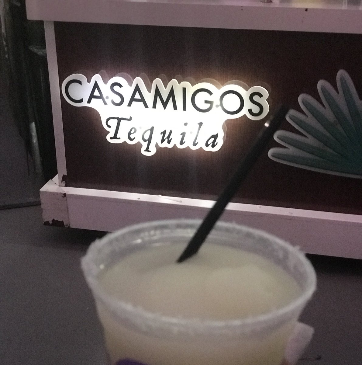 purple_dwagon's tweet photo. George Clooney’s tequila makes really good tequilas 

#unpaidadvertisement 😂 #GameOfThronesLive #LosAngeles #TheForum #GoTForum https://t.co/436vBuILcM