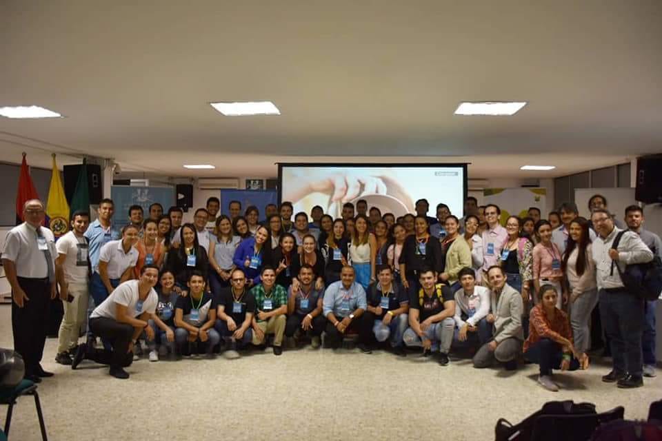 tatianareyesc's tweet photo. El evento más grande de emprendimiento #swcol2018 finaliza con éxito en #Cucuta equipos maravillosos con mucho talento en la región por conocer. https://t.co/o85ZNz3uUG