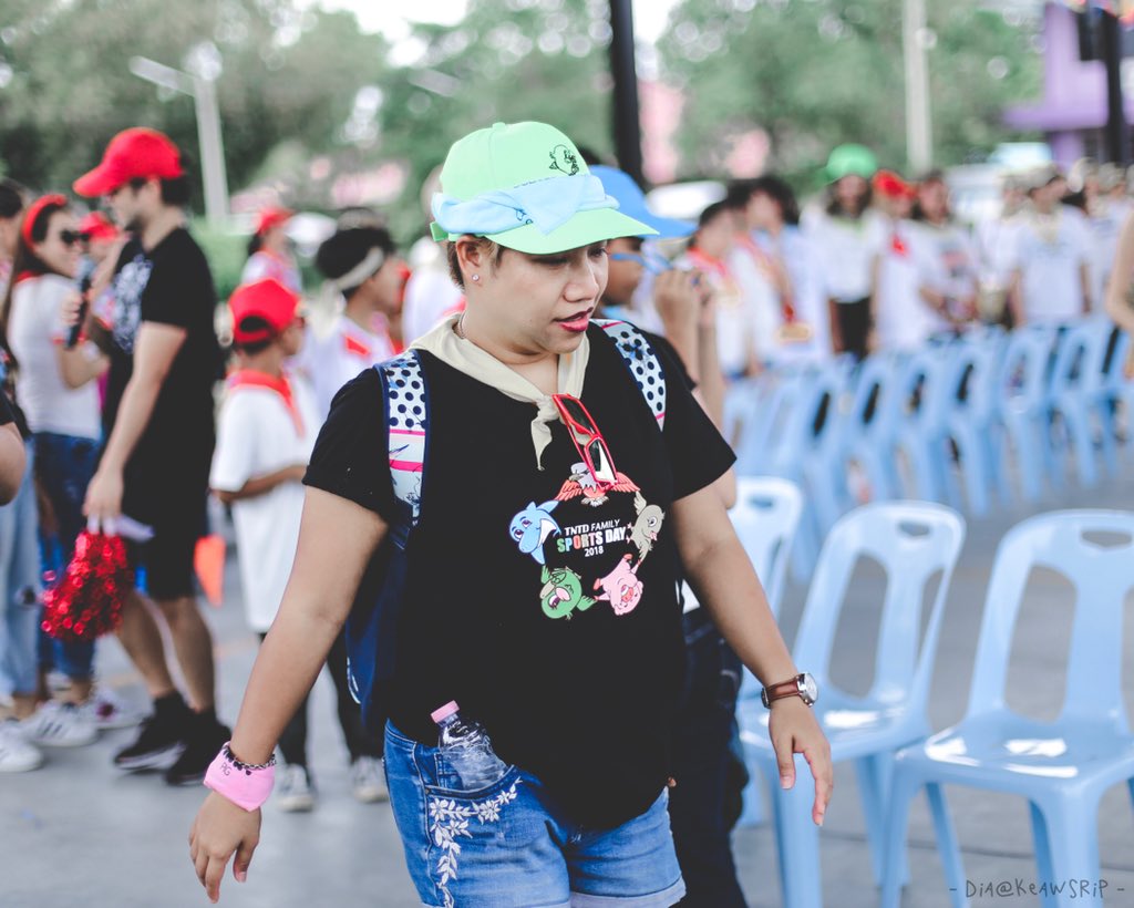 keawsrip's tweet photo. เจเจ้ของพ่อสีทุกสี  🖤  @MaeKanitta #TNTDFamilySportsday2018 https://t.co/jvyO8W2b2T