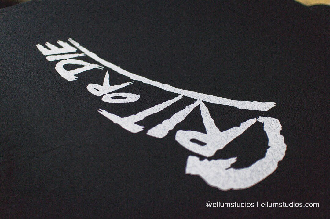 ellumstudios's tweet photo. Printing the bright white under base to make this awesome fluorescent print pop 😎🤩!
.
.
.
.
.
#underbase #screenprint #screenprinting #printlife #makestuff #weekendvibes #teamnosleep #neon #fluorescent #cycling #cyclinglife #lifestylebrand #clothingline #makestuff #create https://t.co/zGLYI0E3oM