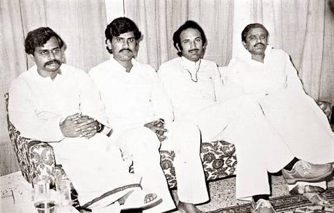 chandrababu with sanjay gandhi à°à±à°¸à° à°à°¿à°¤à±à°° à°«à°²à°¿à°¤à°