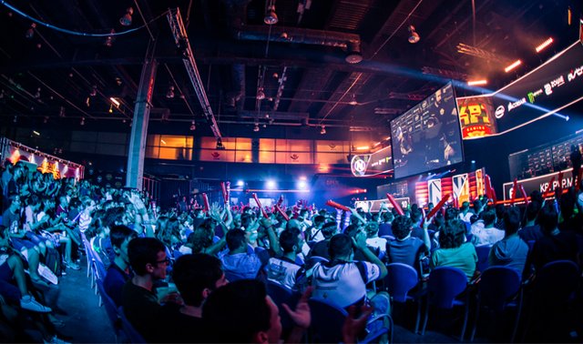 Second day of Dreamhack Montreal!
Come early 😉

For more info about the event:
dreamhack.com/montreal

#mtl #dreamhack #dreamhackmtl #gamedev #indiedev #indiegame #gaming #gamers #Indiegame #playtest #Demo #geek #tech