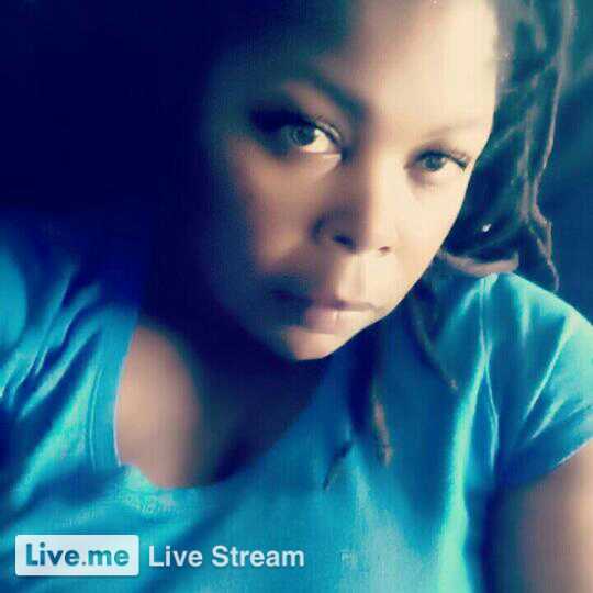 😎Yo, high key, everyone get in my broadcast now #liveme Betty Monroe🙊💜:LiveMe  https://t.co/Nw8jkfjbiB<a href="/tag/liveme"class="tags"><span>#liveme</span></a>