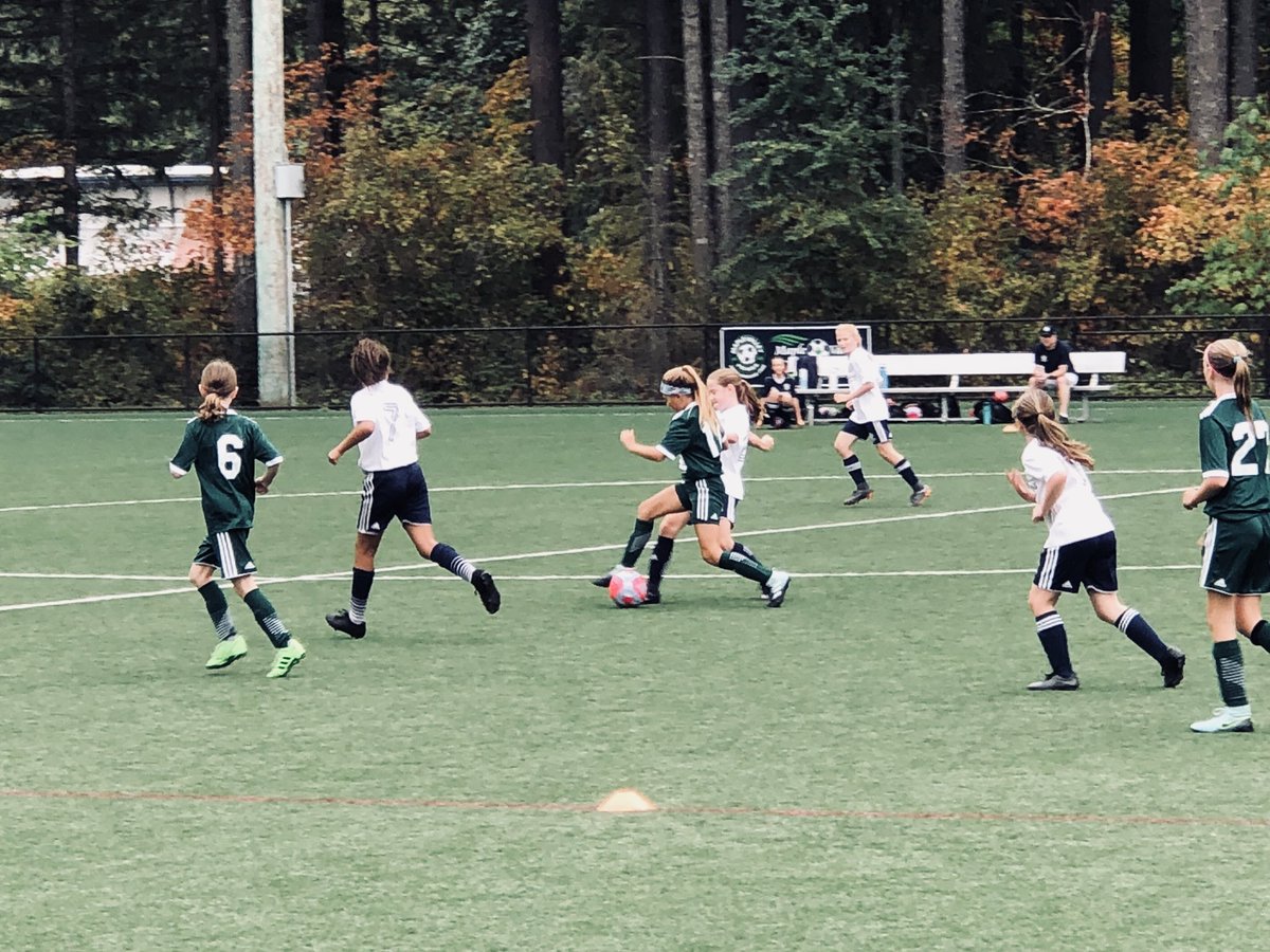 cfc_G08Green's tweet image. Kicking off the Fall season with a W! Way to go girls!! ⚽️⚽️⚽️ #wearecascade