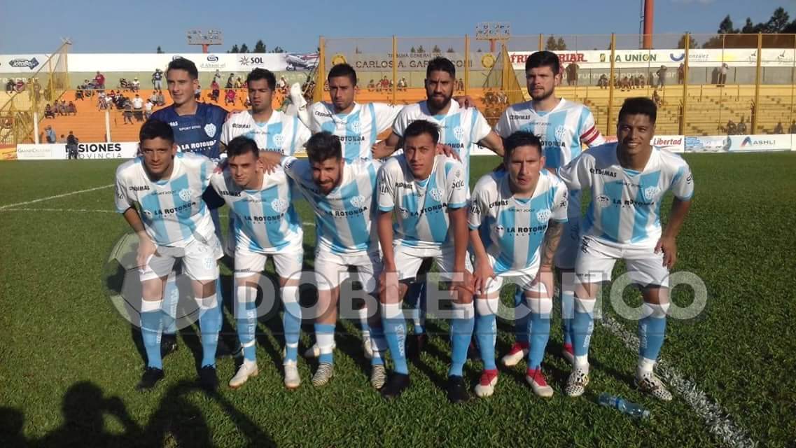 doble5inco's tweet photo. Momentos del encuentro de @PrensaCrucero 2 @gytoficial de Salta 0 por la 1ra fecha del Federal A de Fútbol. https://t.co/ssyUr6qLfM
