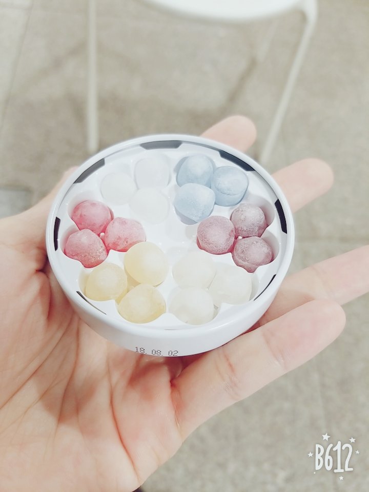 29,000RT】北海道おすすめお土産「六花亭くんの六花のつゆ」缶も