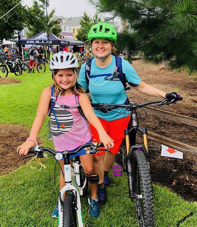 ncgirlheath's tweet photo. Best day ever! TORCFest went off without a hitch thanks to so many. Everyone had fun. AND AND AND I took my niece Amelia on her first ever singletrack ride and she crushed it. #ridelikeagirl #mtb #auntsissy #girlswhoshred #success #torcfest @torc_nc @bri… https://t.co/XKub7CDM1K https://t.co/2bdNFcBMDy
