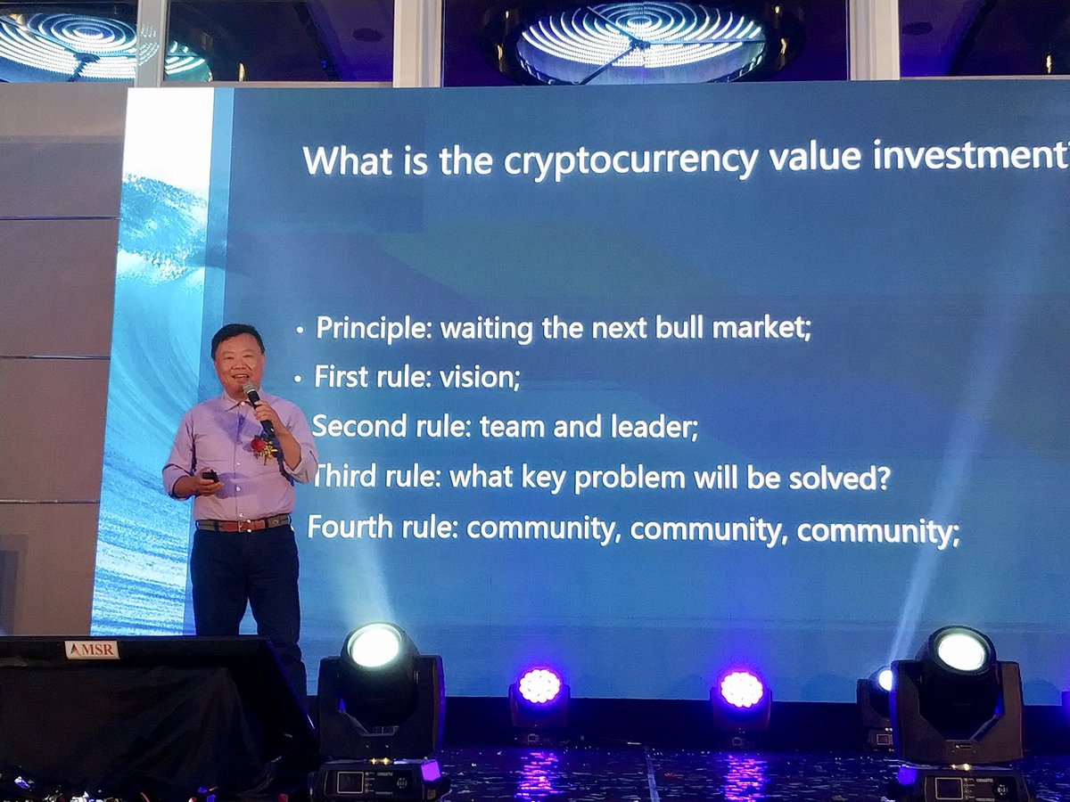ElastosInfo's tweet photo. Dr. Feng Han was invited to share a keynote speech on “Blockchain Value Investment” at the World Financial Technology Blockchain Summit held in Kuala Lumpur on September 9th, where over 1,500 people were in attendance.  #Elastos $ELA @SunnyFengHan @Cyber__Republic https://t.co/S9Efw3BMoH