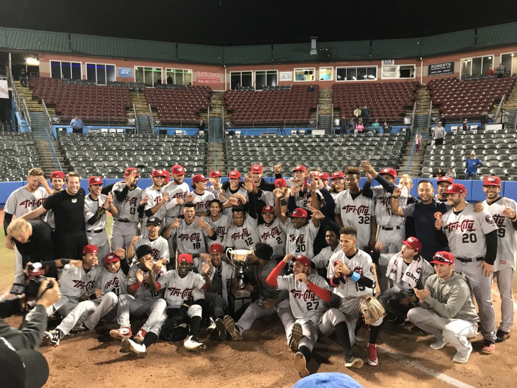 MarkSingelais's tweet photo. Your 2018 @nypennleague champion @ValleyCats: https://t.co/BrbGrzBMlB