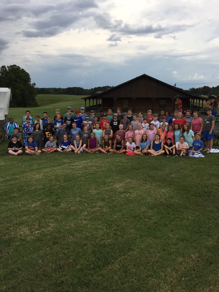 GuntownMiddle's tweet photo. Day 3 was raining but the scenery was as beautiful as always! The staff at Victory Ranch did an excellent job as always! Great trip, great kids, glad to be home! #GMSbeta #GMSfamily #GrowMatureSucceed #IbuprofenAndIcyHot https://t.co/MBkNP9WA2b