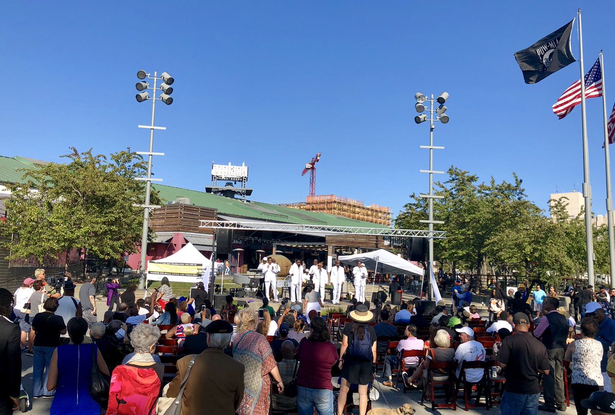 jeanquan's tweet photo. It’s a reunion of #Oakland and #EastBay #civilrights leaders converging on #JackLondonSquare to pay tribute to #Mayor #Congressman #RonDellums.  The #Impressions winding down the musical tribute. https://t.co/YV5H4LWsMn