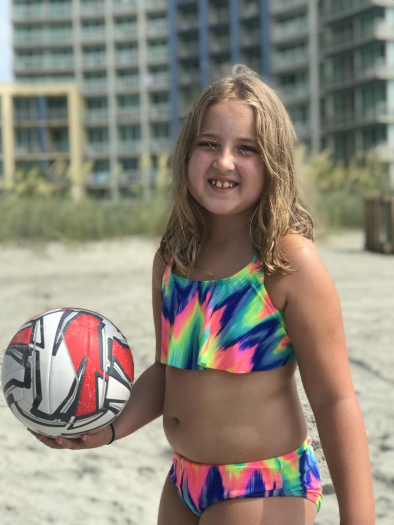 AliMoose85's tweet photo. My friend Heather is a finalist in Avista Resort's Photo Contest- help rally votes: https://t.co/RD6KScfAoO @AvistaResort https://t.co/etQneOanFx