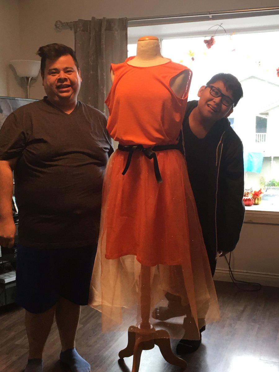 CindyPacker's tweet photo. Dress ready for fitting #PhyllisWebstad #OrangeShirtDay #waxxuscouture https://t.co/x8lKda5jiQ