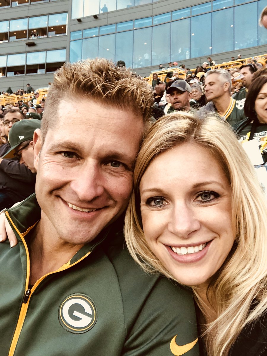 ASkrobutanas's tweet photo. Big pack! Big win! #GetLoudLambeau https://t.co/bIL6kqpoor