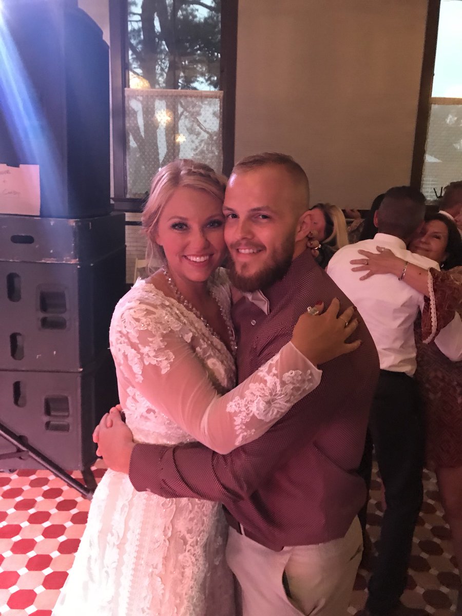 mssnowman33's tweet photo. Mr. &amp; Mrs. #TannerPickedARose https://t.co/MlIp62wN8l