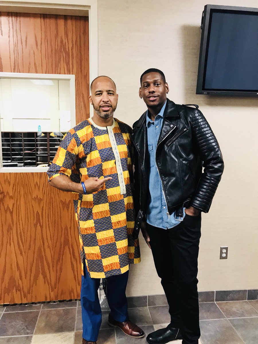 curtiseveryday's tweet photo. So proud of William Pinkney on becoming my #ClarkHouse Brother! Will is @pgcps alum, was amazing member of DMSI, transferred to @ClarkAtlanta &amp; interned in Paris! He’headed to LA to work in TV production! THIS is why @bheatrockstar and I do what we do, moments like this @pgccnews https://t.co/2rOoiLGeco
