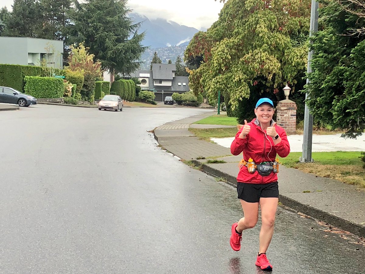 PrincipalGLi's tweet photo. Student Liaison Officer, @CstZhalovaga, leads the charge up Buckingham Hill; inspiring student engagement and healthy living. #Easy29 Next up, YYJ42 @HazimTwt @RunningRoom https://t.co/TZRDt7RReU