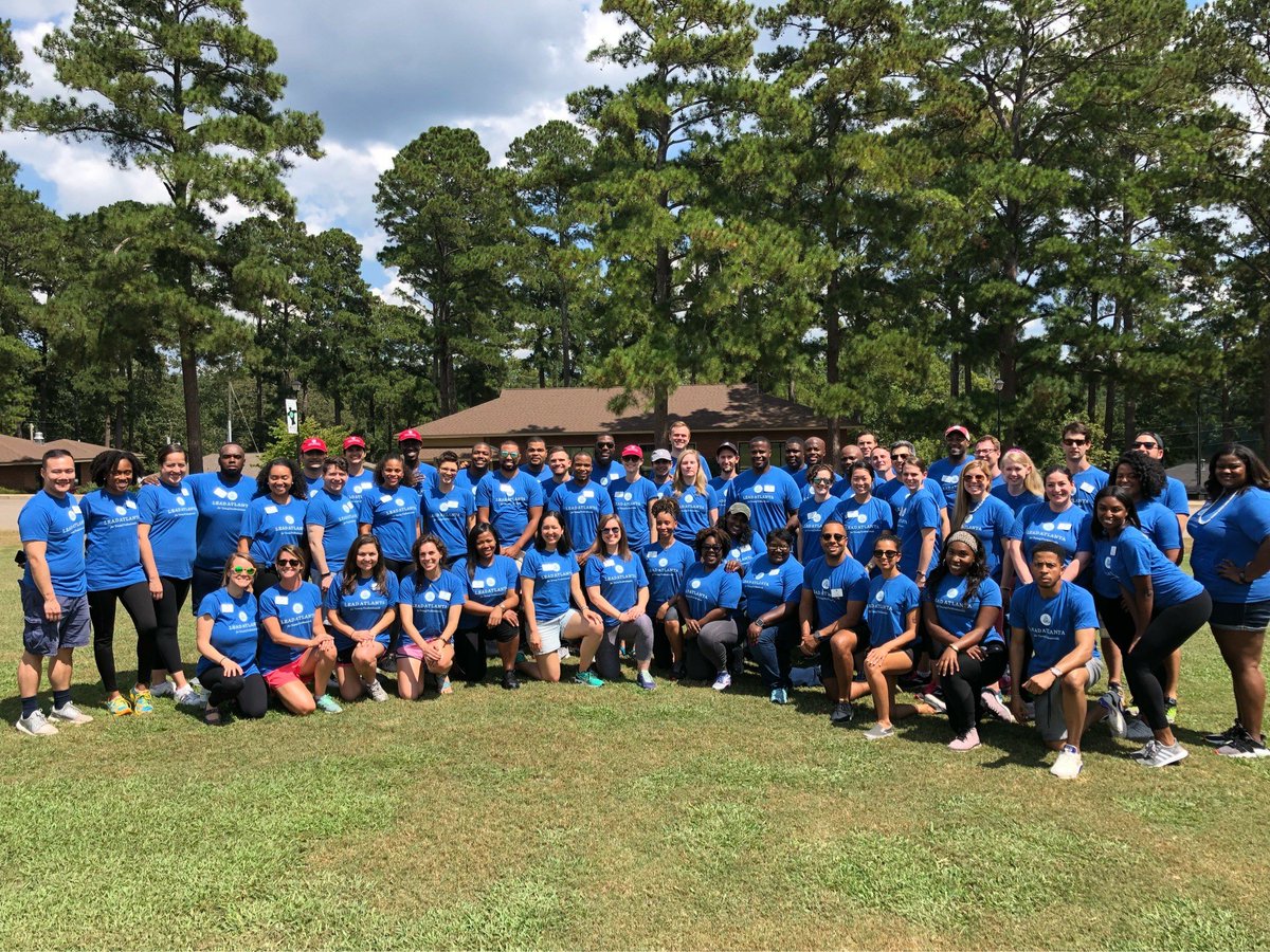 chaundraluckett's tweet photo. Spent the weekend with 56 of my newest friends at our class retreat! So thrilled to be a member of the @lead_atlanta Class of 2019! #LeadLove #LeadAtlanta https://t.co/8EXaH60q9b