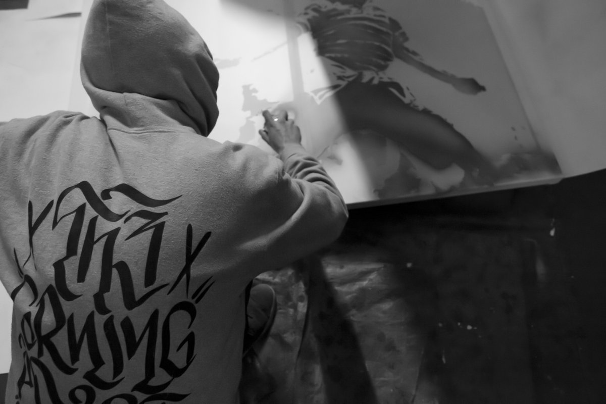 justoneth3's tweet photo. Just One
Making of curfew Exhibition
14 February 2013
All content and images copyright © La Taj, all rights reserved
#TH3 https://t.co/bCR4WUtY2y