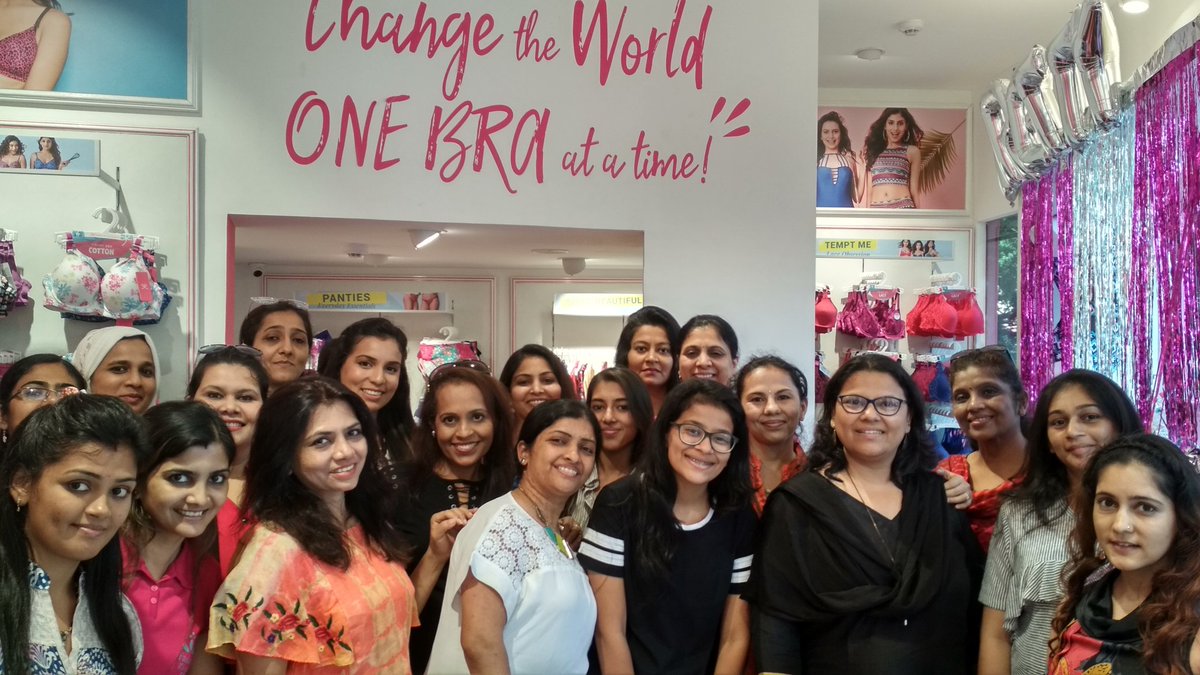 jamms_official's tweet image. Mast Moms attended a FUN Lingerie workshop hosted by @Pretty_Secrets at their recently opened Hill Road - Bandra outlet today eve

#myprettysecrets #RedefineBasics #jammsnetwork #MastMom

prettysecrets.com