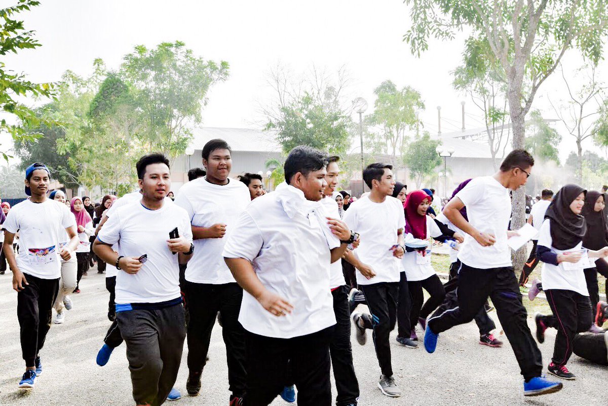 mppkuim's tweet photo. #MERDEKAMALAYSIAKU
.
8 September 2018 - Sekitar Merdeka Sportsday yang telah berlangsung di Stadium Tariq Ziyad serta di sekitar kawasan KUIM (bagi acara Colour Run Merdeka) ✨ https://t.co/q8Z7PF0k0o