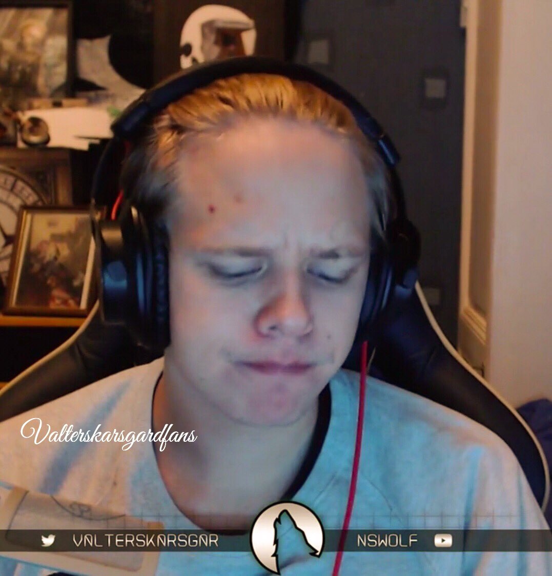 valterfans's tweet photo. 😐 #valterskarsgård #valterskarsgard #twitch #twitchstreamer #noobstream #valterpack https://t.co/Tk7kIuVdRj