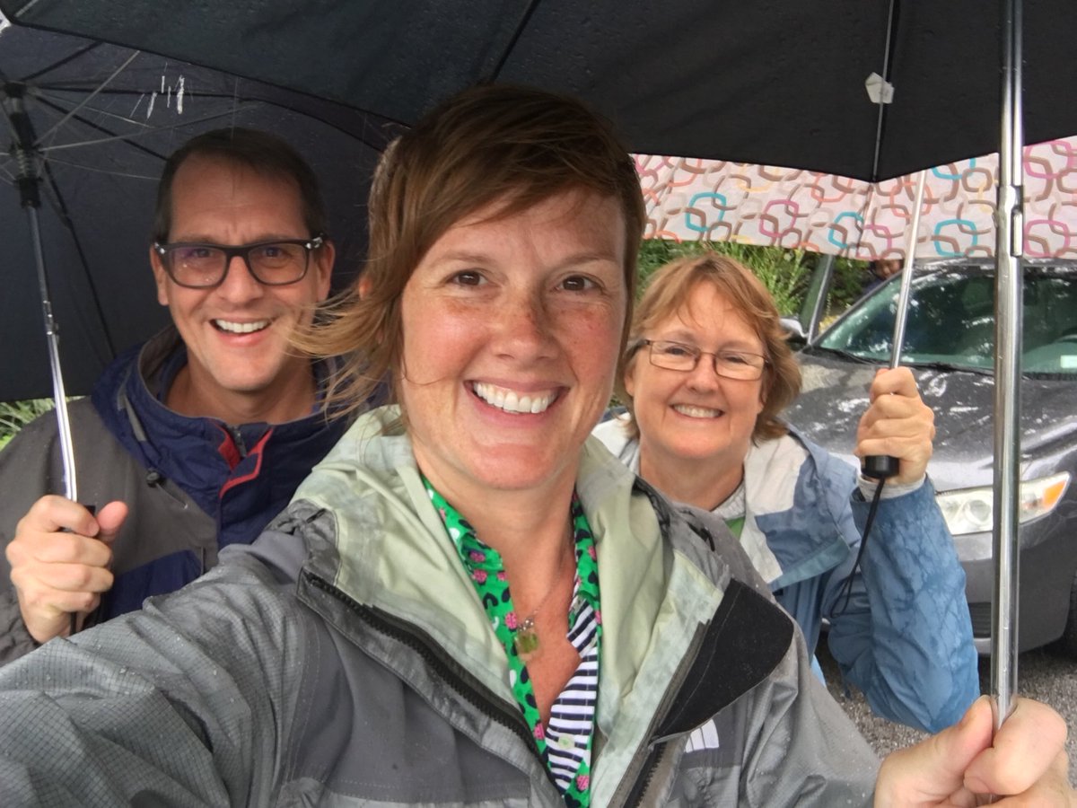 DrewPate41's tweet photo. The rain didn’t stop us today! After brunch in the 43rd District at @RHouseBaltimore at this week’s pop-up #Sobeachyhc, we hit the rainy pavement. We also attended a house party hosted by Richard &amp; Mary Bruno, where @HarrisForBmore and I shared our vision with local residents. https://t.co/p9oM15D0xZ