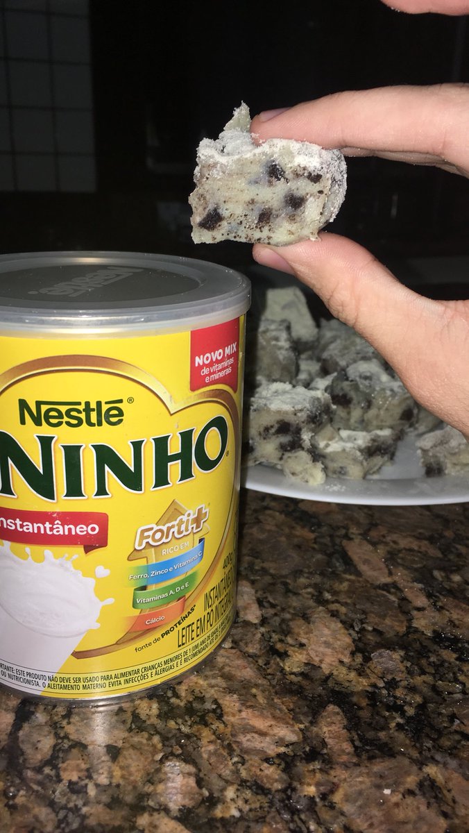 Vini_Ribeirao's tweet photo. Hello, de Segunda a Quarta estarei vendendo palha italiana de Ninho com Oreo no bandeijao da UFMG de 11 as 13h  e Quinta e Sexta na PUC MINAS Barreiro. Estou fazendo isso para viajar com meu time @bharbixas para disputar a Copa Sudeste e Champions Ligay em Vix e SP. Deem RT pfvr https://t.co/5bB81sFGmW