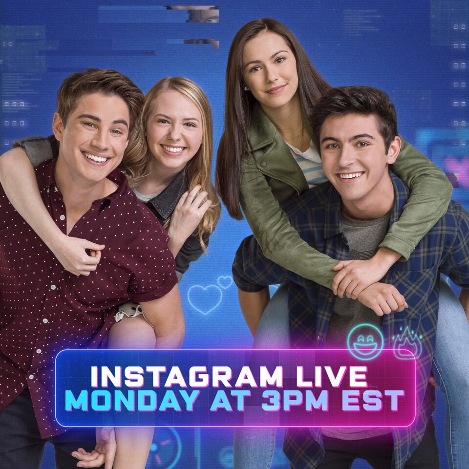 _alexhook's tweet image. Don’t miss the four of us go LIVE tmr on @Nickelodeon’s Instagram at 3pm EST!🤖💜