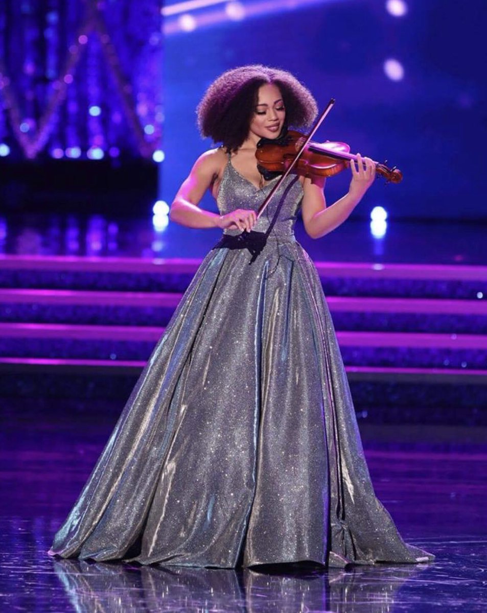 The Pfiffner family is rooting for Tammy’s brother Tony and family. Mikhayla Hughes-Shaw is representing Miss Iowa in the Miss America Pageant tonight!!!:) We are all very proud!!!