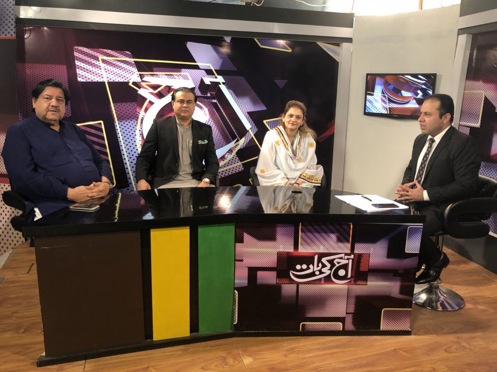 SPerwani's tweet photo. #metro1news #liveinterview @imtiazmir @MLKAdil @WaseemAkhtar90 @DFSMQM @faisalsubzwari https://t.co/Dw5zIkctQ3