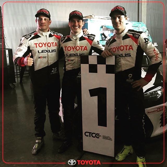 ToyotaCR's tweet photo. 👉Primer lugar categoría marcas 6ta fecha (domingo)
👉Récord de pista (sábado) 👉5ta🖐 Pole Position consecutiva (sábado)
👉Vuelta más rápida prácticas (jueves)
Felicidades a toda la escudería y a Tavo, Amadeo y Milo. #CTCC2018 https://t.co/CKIzp3IA2U