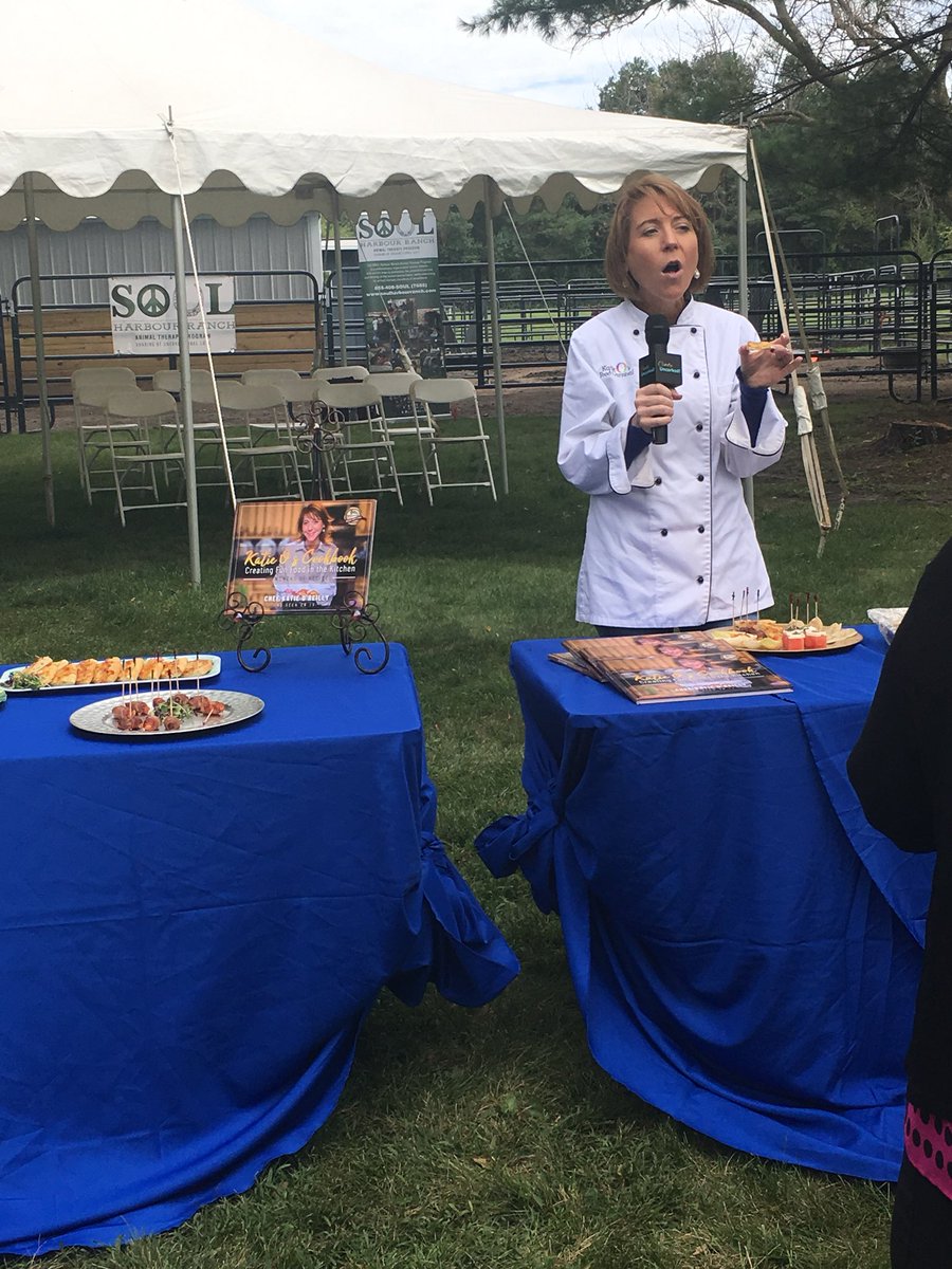 soulharborranch's tweet photo. Loved having Katie O’Reilly of “Katie O’s Food Carnival” at SOUL Harbour Ranch to tape her TV show and cross-promote with @CindyAshton for the kick-off of “Innovation Uncorked.” Plus her boys had fun with our mini therapy horses! @ktofoodcarnival https://t.co/DwbjRR5ubS