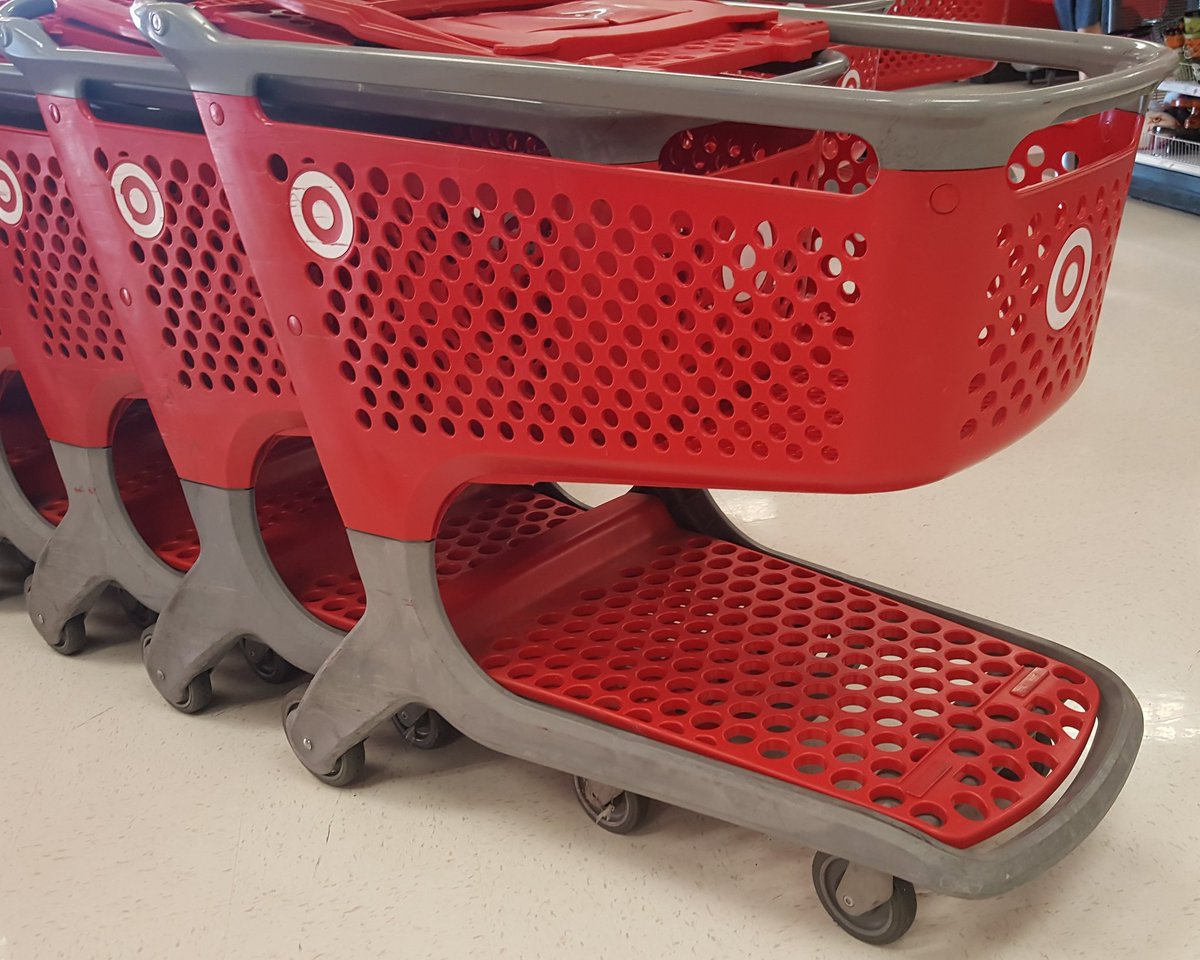 StrictlyLtg's tweet photo. Even Target's Shopping Carts have a nice looking automonilish, 
(if that's a word), style to them. 
This is the First Shopping cart I have had in a long time that rolled smooth throughout the store.
.. non of that squiggly front wheel nonsense.. #easylikeSundaymorning
#TARGET https://t.co/yqQei4faIu