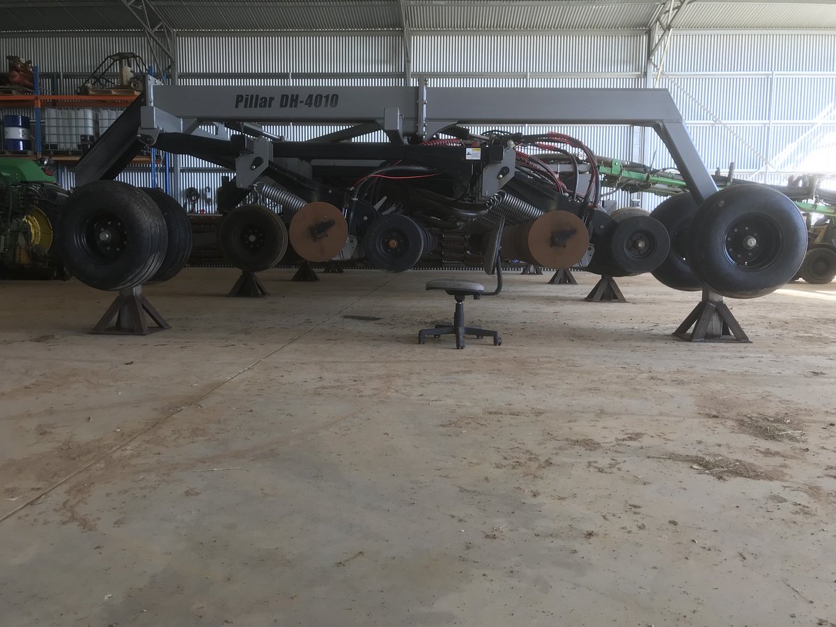 nig_michael's tweet image. Made some service stands up to get a bit of extra height out of #pillardrill utilising the ability of the pillar to transfer weight to wings.