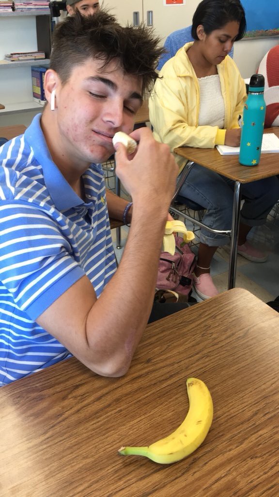 bananasofdavis's tweet photo. @nickvogt2 looks like you are thoroughly enjoying that banana (and I’m loving the jacket color in the back) https://t.co/PCW5vRlVOB