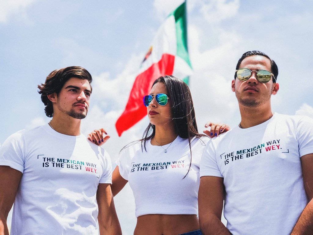 MerabCarrera's tweet image. En la sesión del viernes pasado, en la locación no se podía utilizar cámara profesional, así que las fotos  la tomé con mi celular. 
Aquí están los resultados: