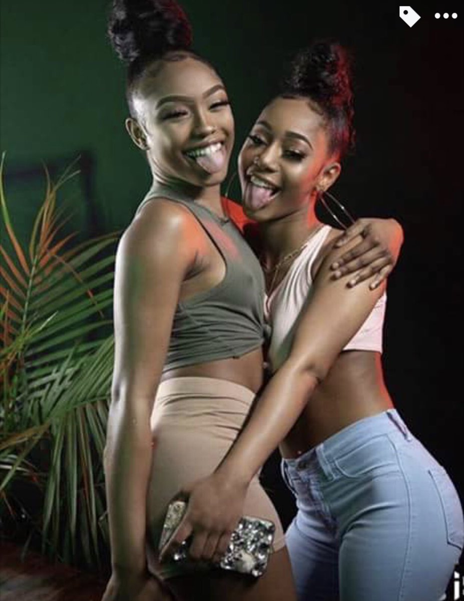 ___jassssy's tweet image. Now accepting friend applications 🧡😭