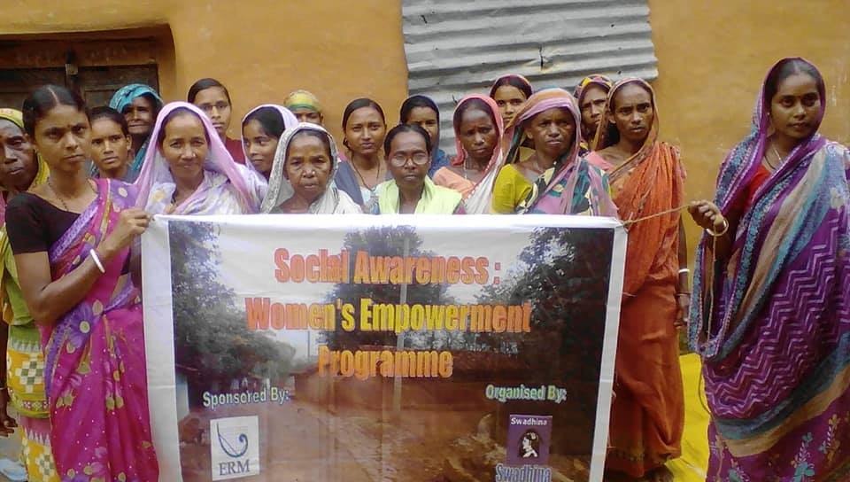 swadhinatwit's tweet photo. Women from remote rural areas get a hands-on training in animal vet care in Jharkhand https://t.co/vDYqLHJUKy